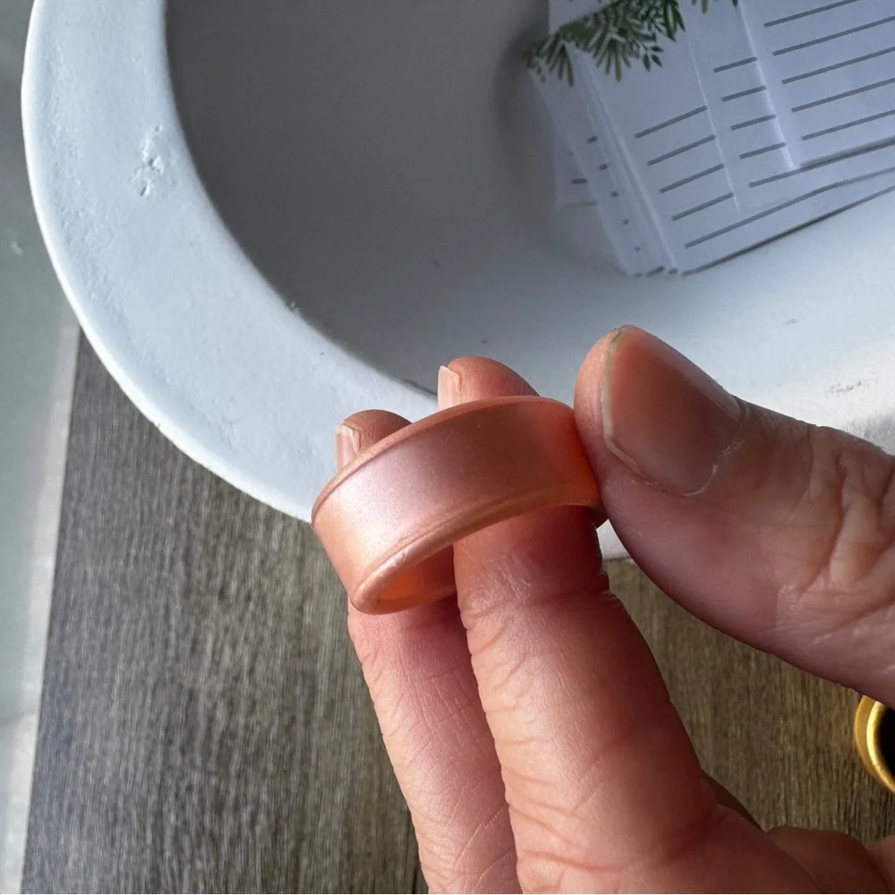 Qalo Qrnt Smart Ring size 9